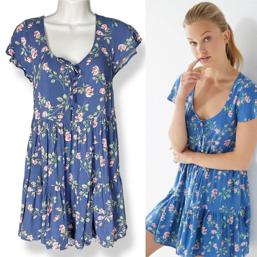 Urban‎ Outfitters Babydoll Dress Floral Mini Button-Up Top Tiered Skirt Feminine